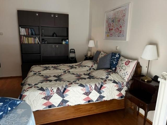 Spacious And Sunny Appartment In Cholargos Athens Exterior photo