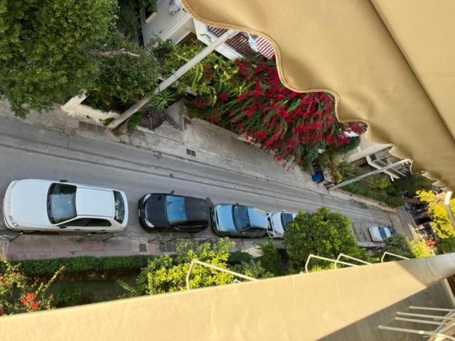Spacious And Sunny Appartment In Cholargos Athens Exterior photo